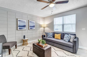 Cozy Apartment on Shaded Street!